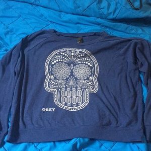 🤩Obey crewneck🤩